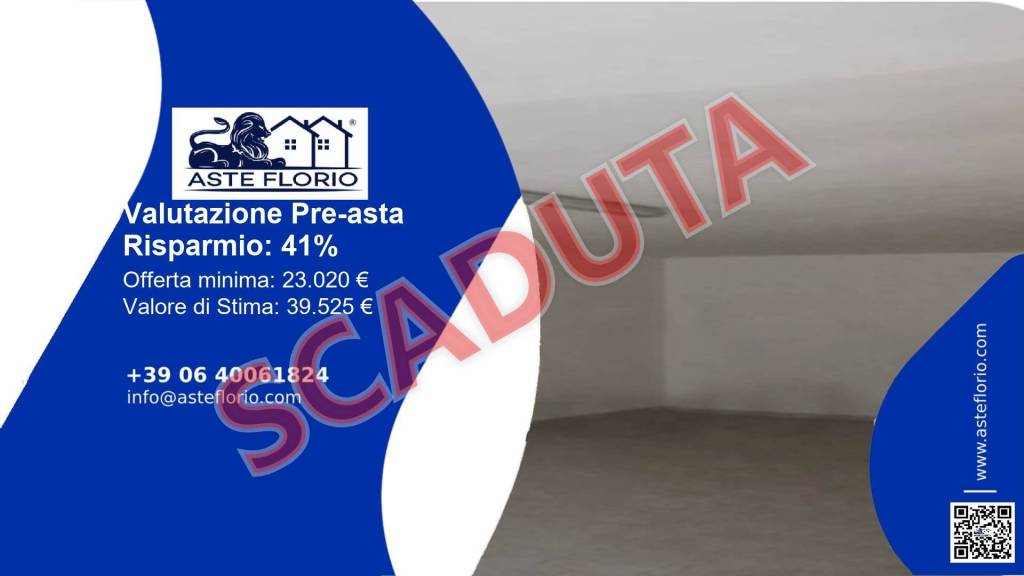 locale commerciale in vendita a Macerata