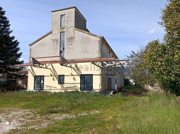 terreno edificabile in vendita a Macerata in zona Sforzacosta