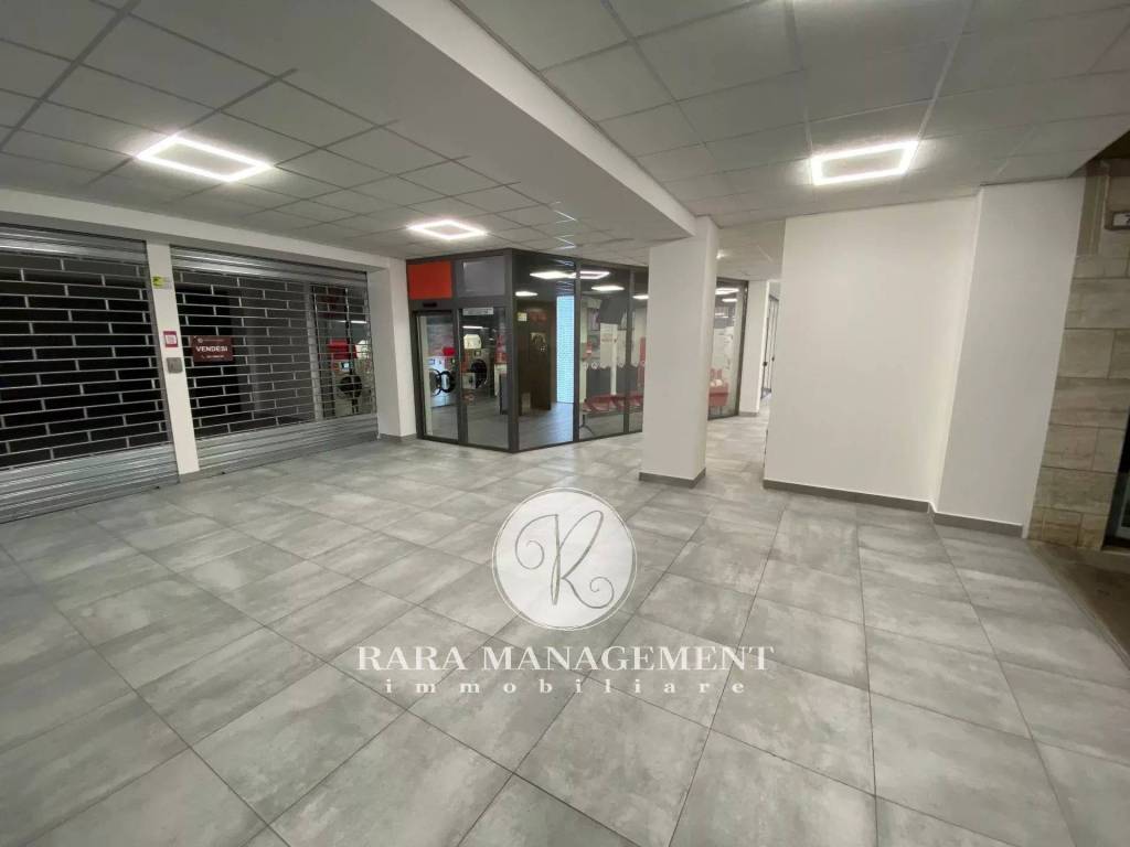 negozio in vendita a Macerata