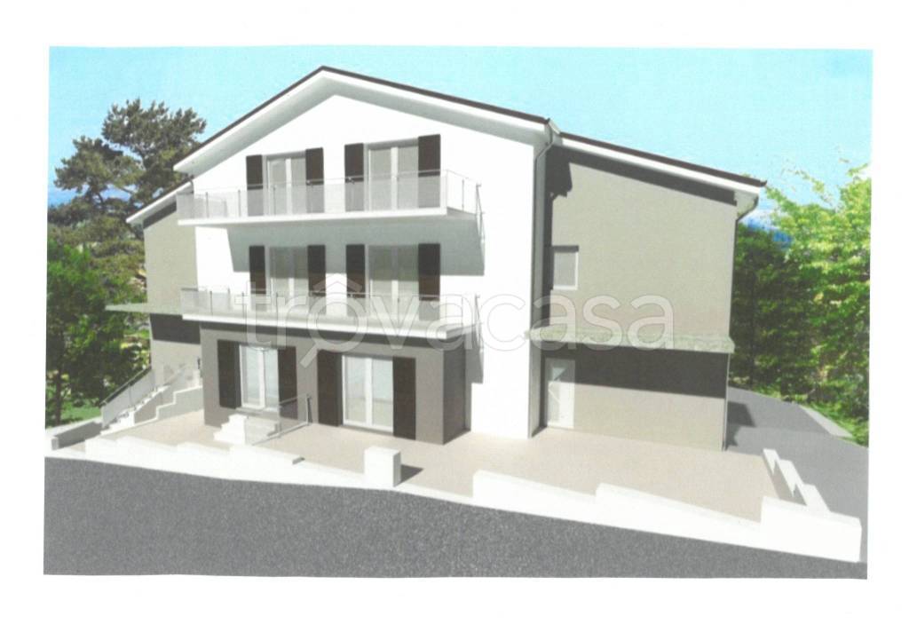 casa indipendente in vendita a Macerata