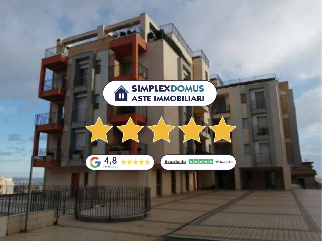 casa indipendente in vendita a Macerata