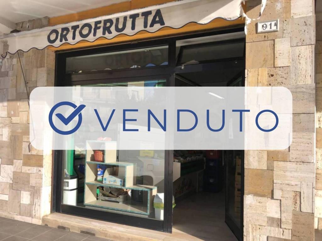 negozio in vendita a Macerata