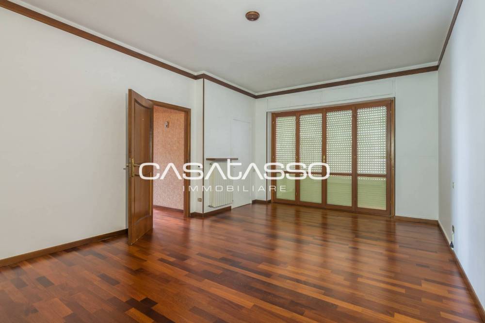 casa indipendente in vendita a Macerata