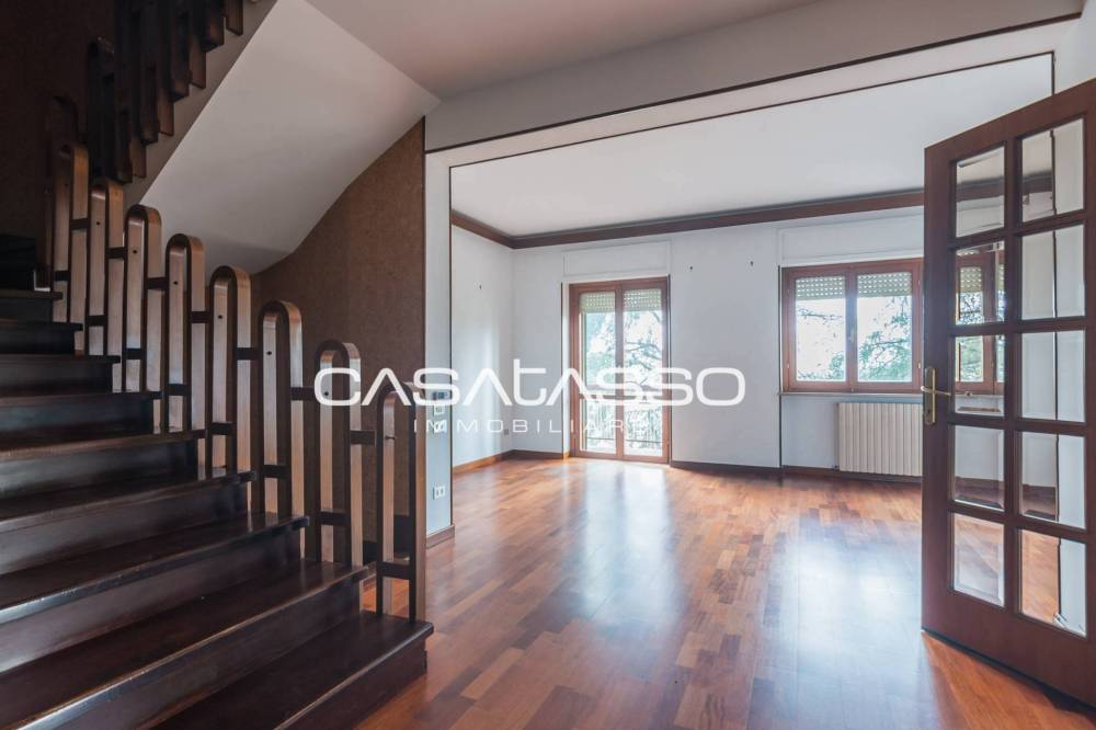 casa indipendente in vendita a Macerata