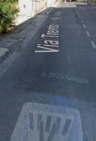 pentavano in vendita a Macerata