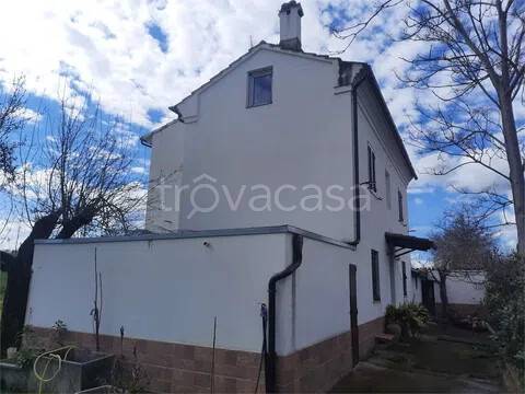 casa indipendente in vendita a Macerata in zona Villa Potenza