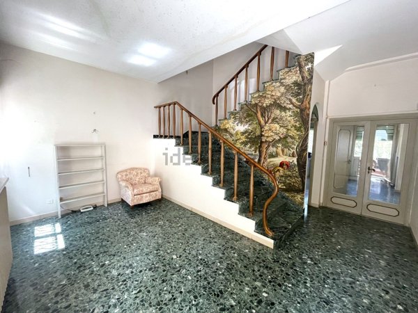 casa indipendente in vendita a Macerata