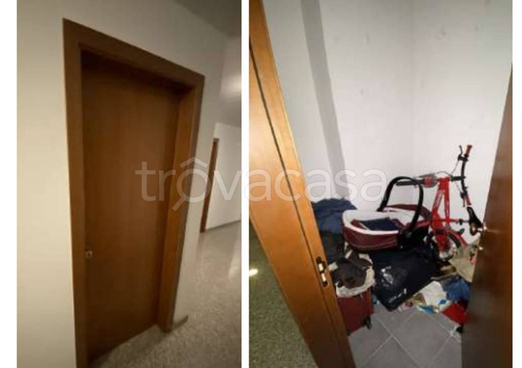 locale commerciale in vendita a Macerata