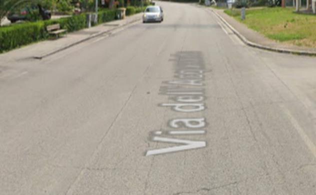 casa indipendente in vendita a Macerata in zona Villa Potenza