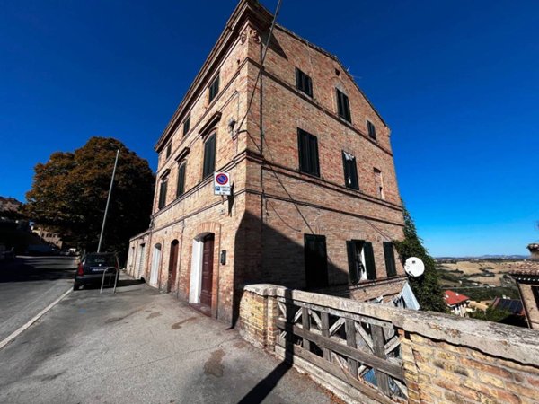 intera palazzina in vendita a Macerata