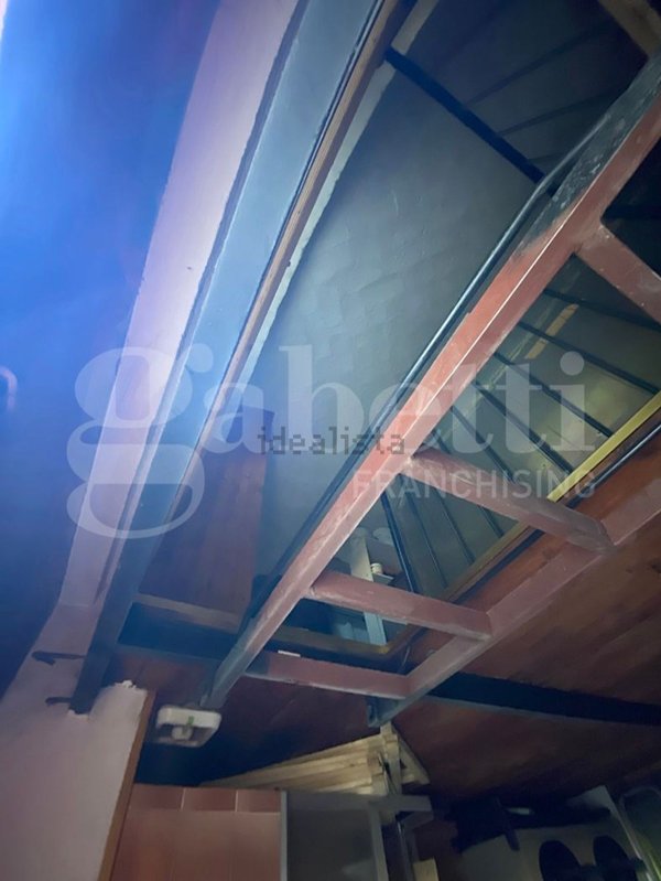 locale di sgombero in vendita a Macerata