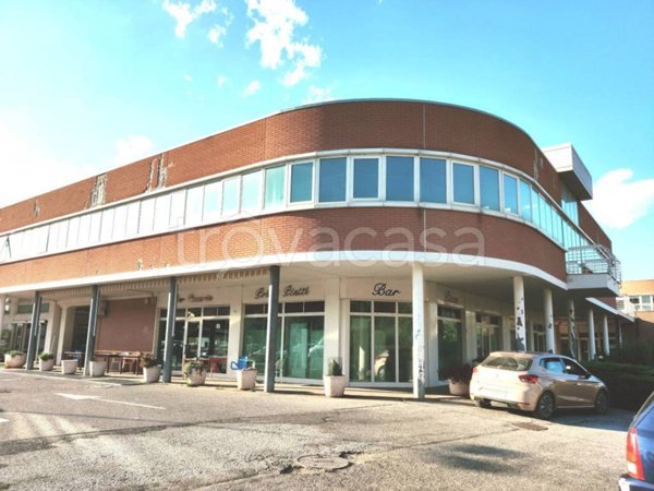 casa indipendente in vendita a Macerata in zona Villa Potenza