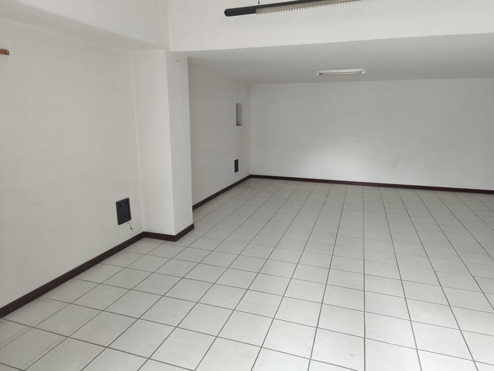 ufficio in vendita a Macerata