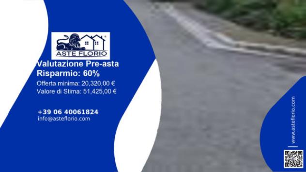 locale commerciale in vendita a Macerata