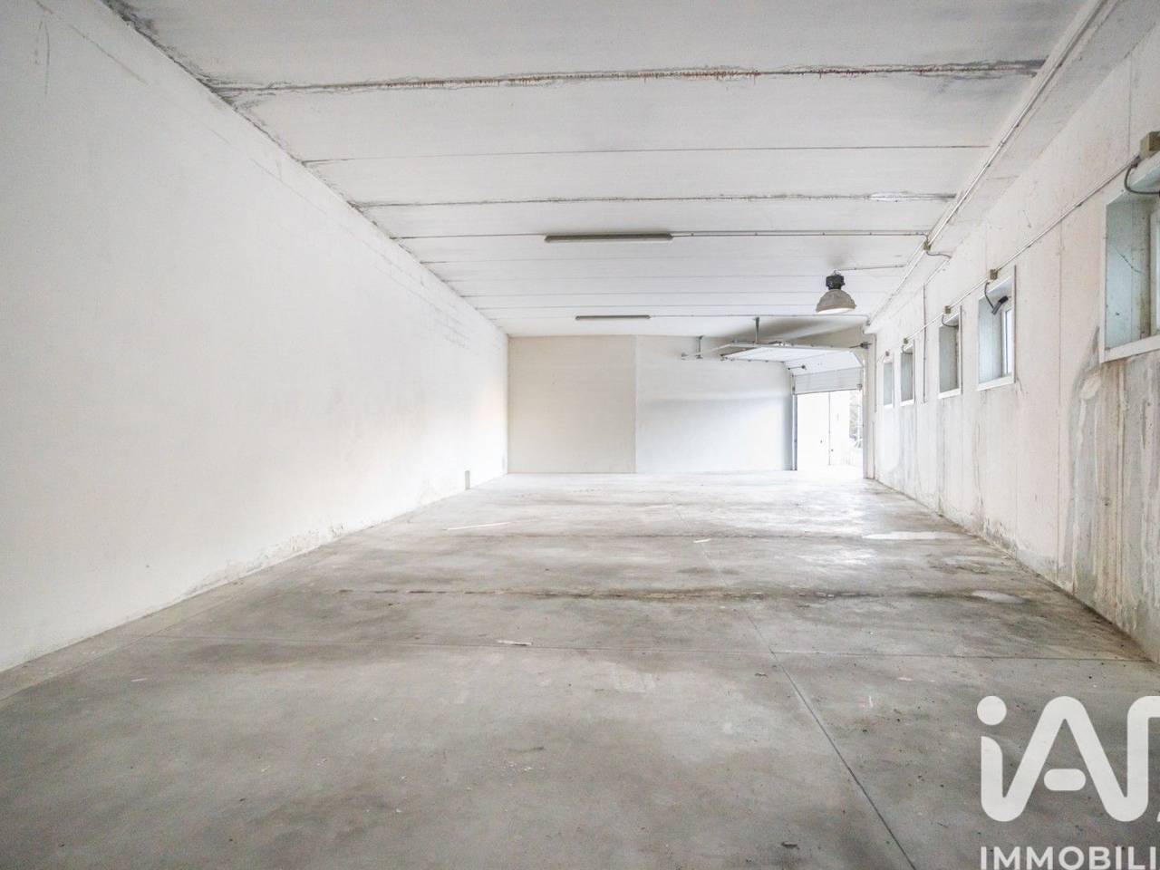 locale di sgombero in vendita a Macerata