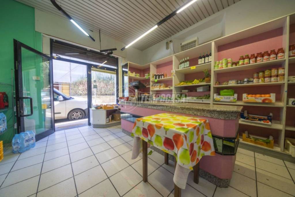 trivano in vendita a Macerata