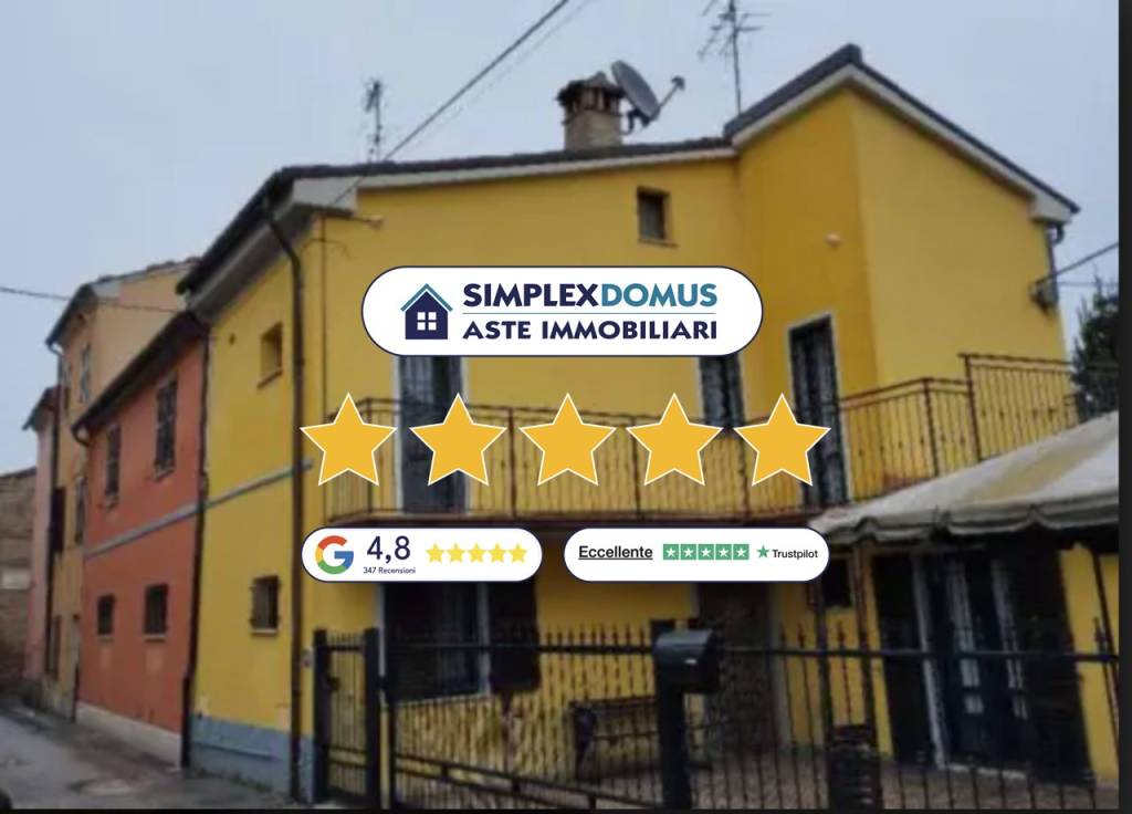 casa indipendente in vendita a Macerata in zona Villa Potenza