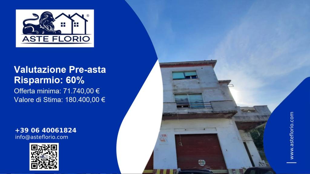 locale commerciale in vendita a Macerata