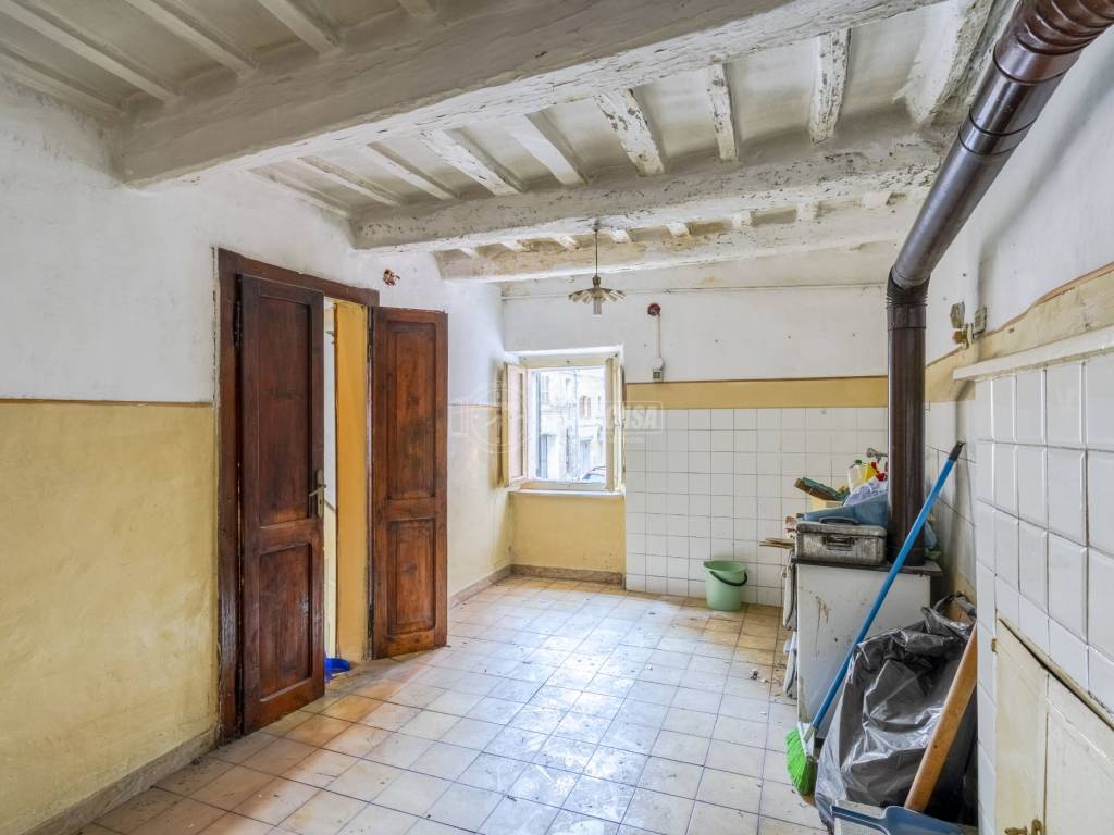 casa indipendente in vendita a Macerata