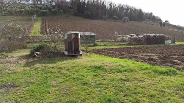 terreno agricolo in vendita a Macerata in zona Santo Stefano