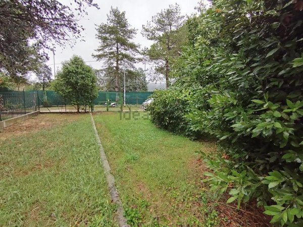 casa indipendente in vendita a Macerata in zona Villa Potenza