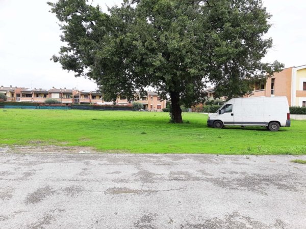 casa indipendente in vendita a Macerata in zona Villa Potenza
