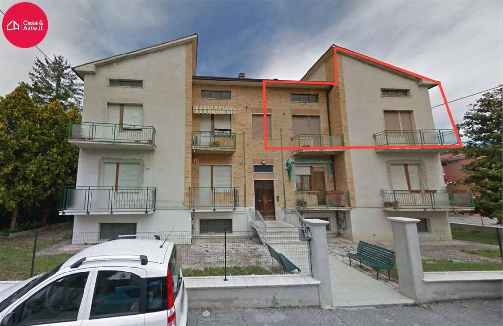 appartamento in vendita a Macerata in zona Sforzacosta