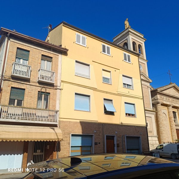 appartamento in vendita a Macerata in zona Villa Potenza