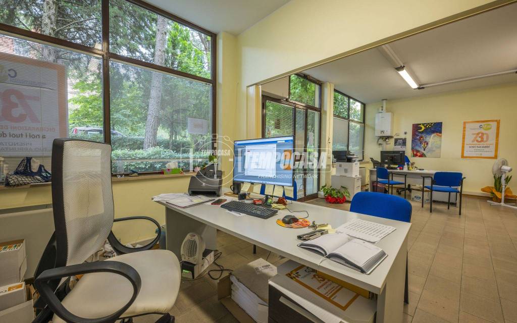 negozio in vendita a Macerata