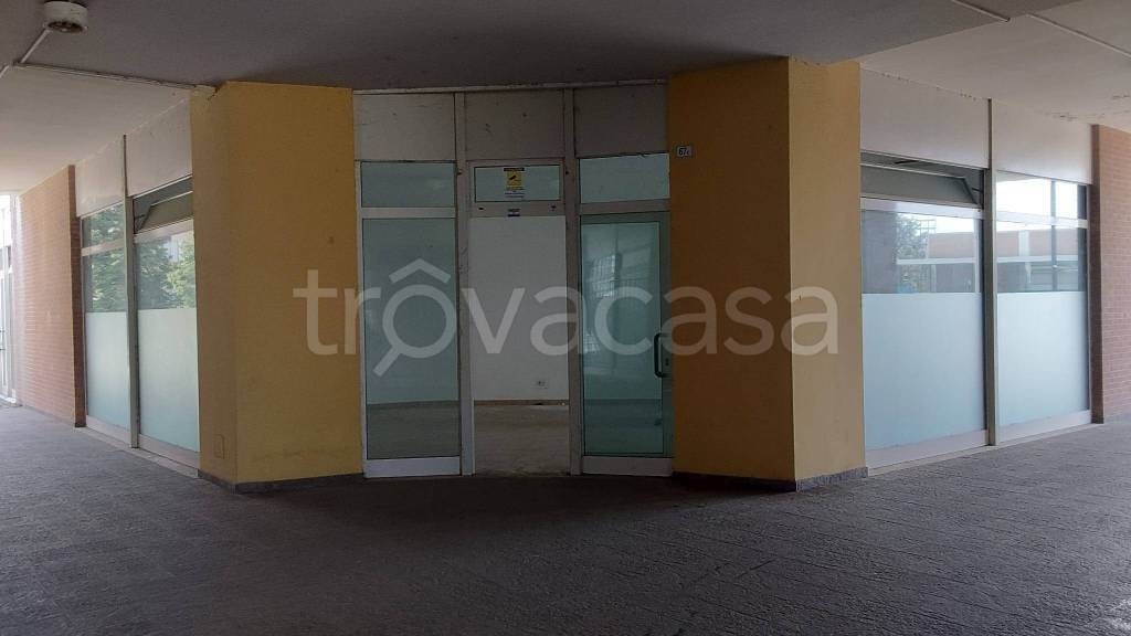 casa indipendente in vendita a Macerata in zona Villa Potenza