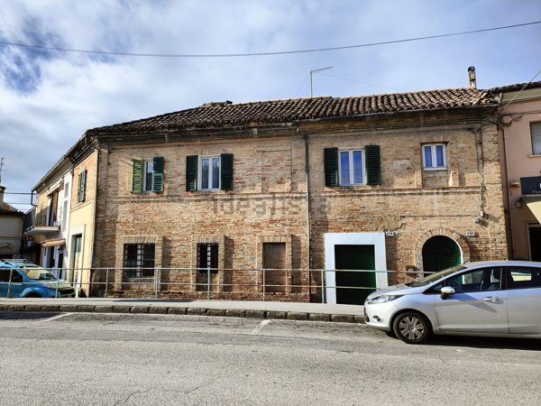 appartamento in vendita a Macerata in zona Villa Potenza