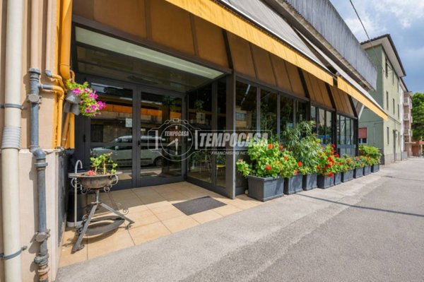 negozio in vendita a Macerata