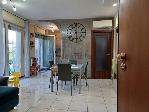 appartamento in vendita a Macerata in zona Piediripa