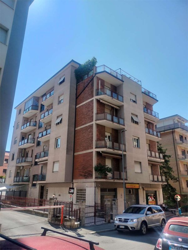 appartamento in vendita a Macerata