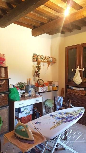 casa indipendente in vendita a Matelica