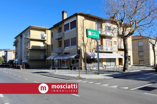 negozio in vendita a Matelica