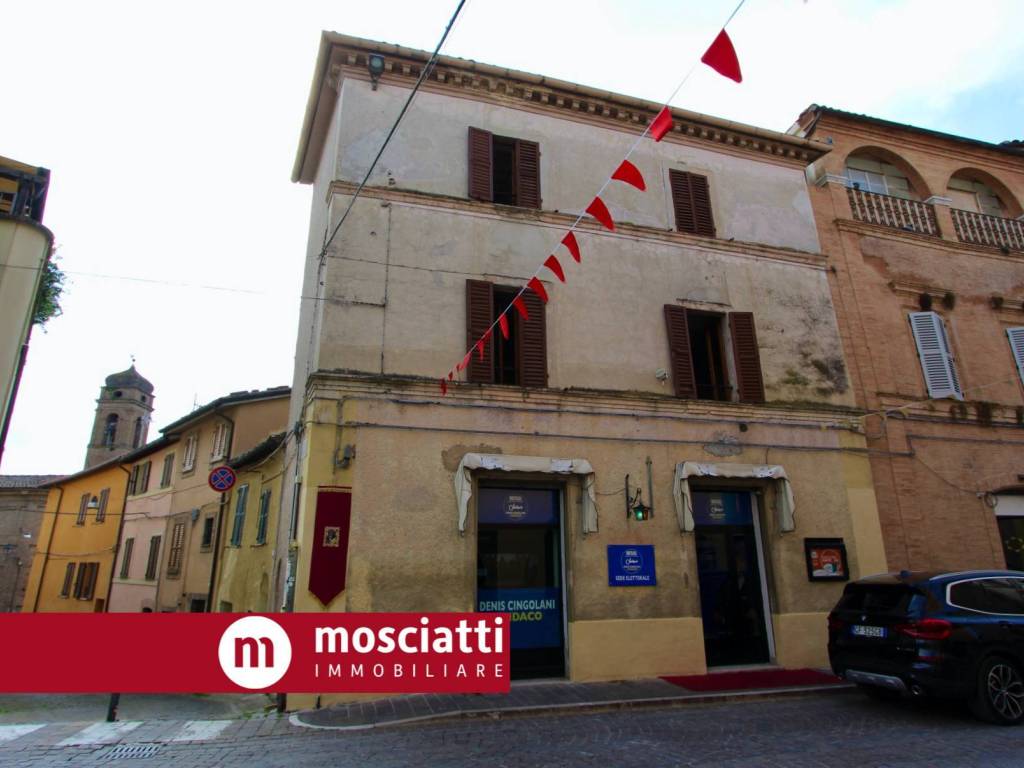negozio in vendita a Matelica