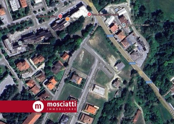 casa indipendente in vendita a Matelica