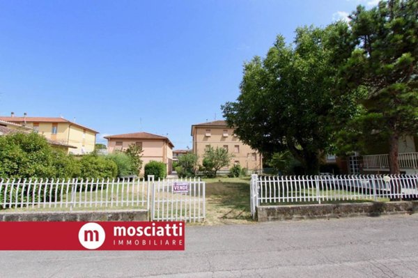 casa indipendente in vendita a Matelica