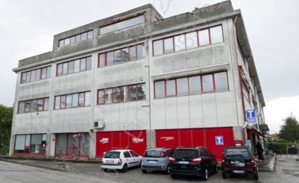 ufficio in vendita a Matelica