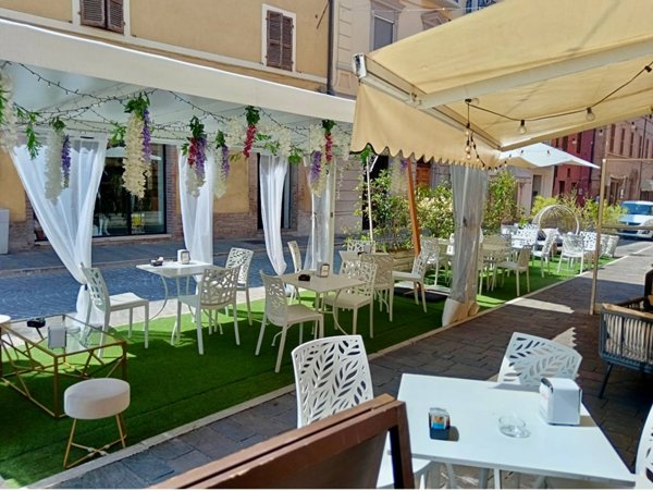 negozio in vendita a Matelica