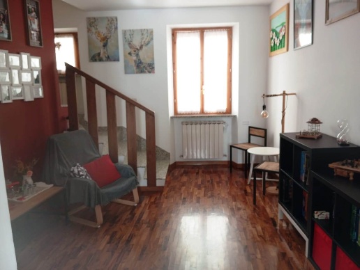 casa indipendente in vendita a Matelica