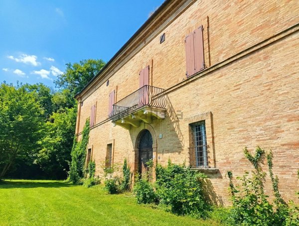 villa in vendita a Matelica