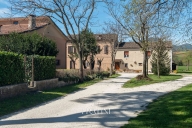 casa indipendente in vendita a Matelica