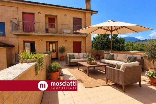 appartamento in vendita a Matelica in zona Cavalieri