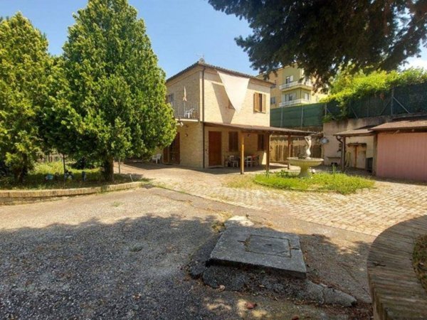 casa indipendente in vendita a Mogliano