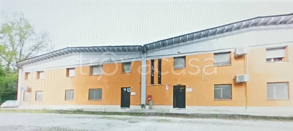 locale commerciale in vendita a Mogliano