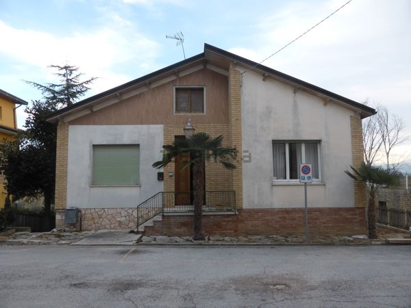 casa indipendente in vendita a Mogliano