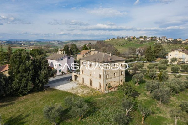 casale in vendita a Mogliano