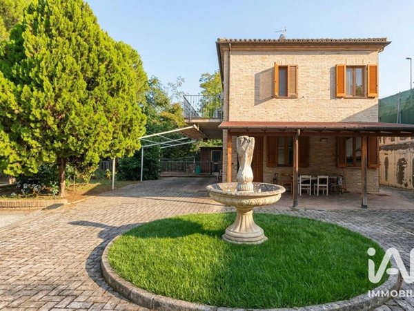 casa indipendente in vendita a Mogliano